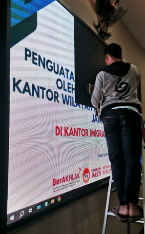 penjualan videotron semarang perakit videotron
