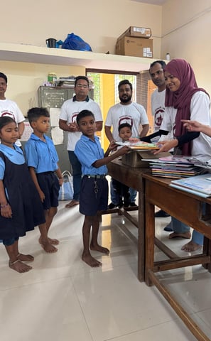 DONORIAM donation to school students2