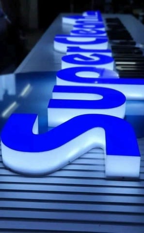 a sign that says,'s the name of a company