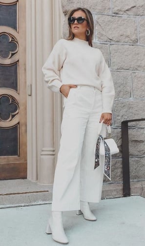 Outfit monocromático en blanco