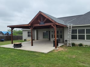 Cedar Patio with Dry Concrete