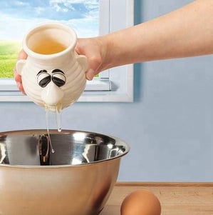 Gross but funny nose-shaped egg separator kitchen tool