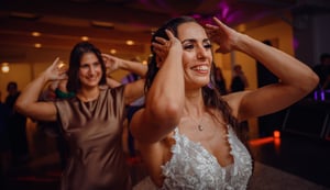 Bride Dancing in a wedding at the Praia D'El Rey Marriott Golf & Beach Resort