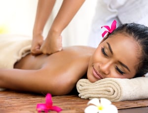 Back Massage at Martha Tilaar Spa Colombo Srilanka