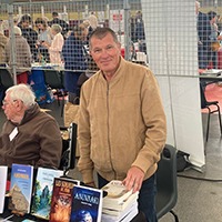 JP Segonnes au salon de Parentis en Born