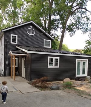 New siding was professionally added to this house in Syracuse, IN.