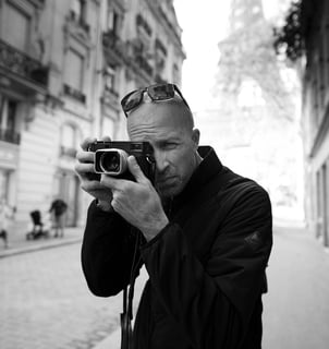 James Murray Photographer / BW / Leica camera / leica M / Leica Camera