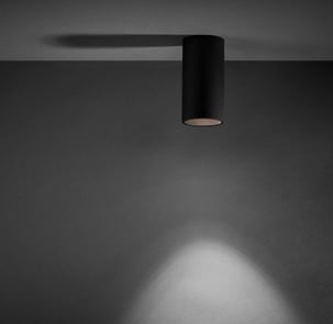 Foco de superficie cilíndrico LOB negro, con luz puntual directa de techo