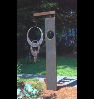 Looking public art sculpture by Jeff Hackney