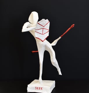 sculpture jouteur papier Sète