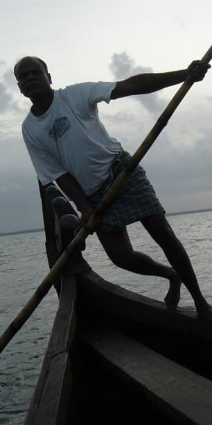 Boat punting - Kerala tour package