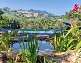 Casa Aurora Natural pool le marche