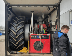 MR. BIG ratų taisykla automobilio remonto metu