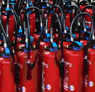 stock d'extincteurs à eau