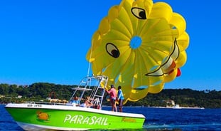 Parasailing Roatan