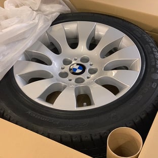 BMW Armored Security Vehicle Michelin PAX System tyres