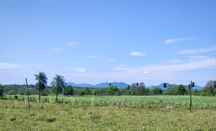 6 Hektar Grundstück zum Kaufen, bei Colonia Independencia, Paraguay. Immobilie mit Weitsicht.