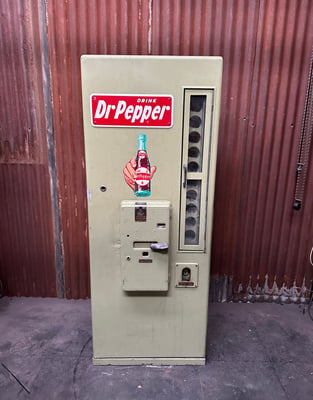 Former American DR Pepper distributor of the 1950s