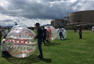 ALQUILER DE JUEGOS Y BUMPER BALL PARA JOVENES EN GREENVILLE