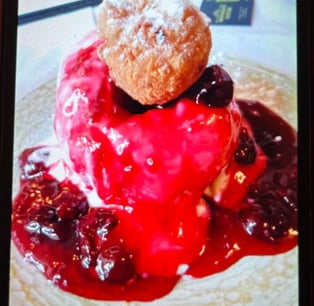 Papanasi-Romanina Doughnuts