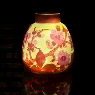Petit vase Emile Gallé aux fleurs de pommier