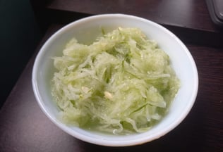 grated cucumber