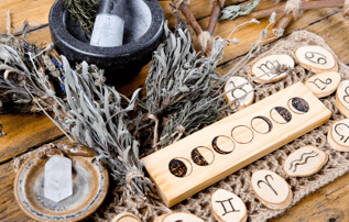carta natal y revolucion solar astrologia