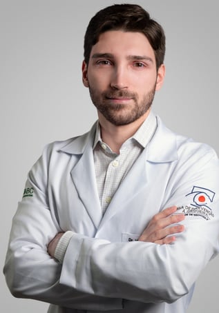 Dr. Vinícius Portela, cirurgia de pterígio em são paulo