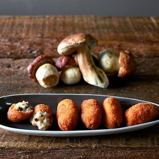 Croqueta de boletus