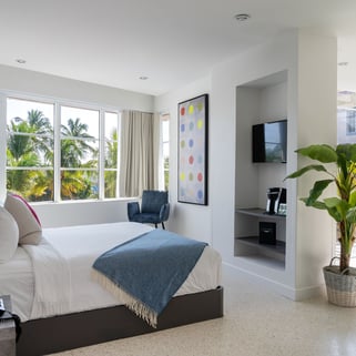 white room Clevelander Hotel with the sun through the window