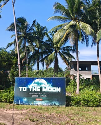 To the moon, Thung Makham Chumphon