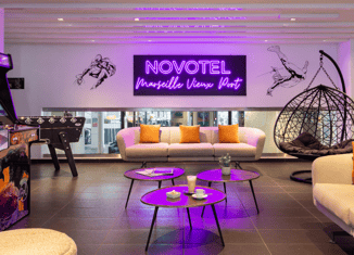seminaire marseille novotel vieux port lobby