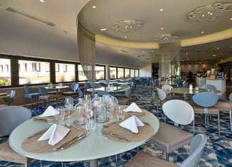 seminaire marseille hotel mercure centre vieux port salle de restaurant