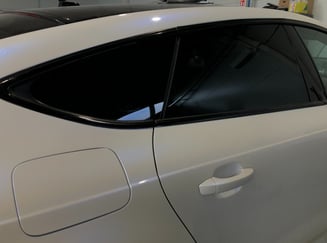 Automobilių stiklų tamsinimas, auto stiklų tonavimas