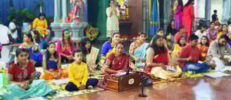 singing thevaram in a Mariamman temple during Sivarathiri