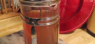 Herbal tea with mint for added flavor. Jasmine/Green leaf Tea.