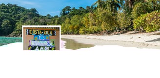 Montagem com praia na Costa Rica ao fundo e placa artesanal com a frase “Costa Rica é amor”.
