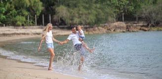 Family Beach Fun Photoshoot on Koh Samui, Thailand