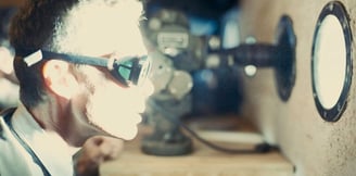 Cillian Murphy dans le rôle d'Oppenheimer lors de l'essai atomique