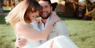 High-end french wedding photographer, located in west coast of France, Vendée