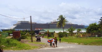chegada ao porto de Rabaul navio Cunard 