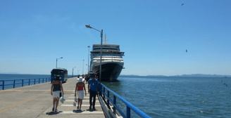 vista do navio ancorado em puntarenas costa rica