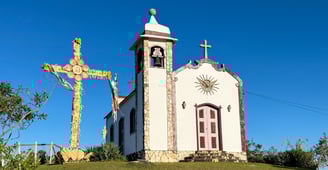 Igreja no Morro Redondo em Ipoema, ponto turistico em Minas Gerais