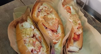 Luke's Lobster rolls