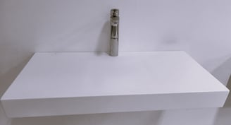 ΒΑΣΗ ΝΙΠΤΗΡΑ ΜΠΑΝΙΟΥ ΤΟΙΧΟΥ SOLID SURFACES