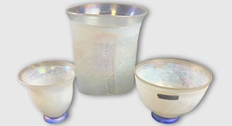 Vase et coupes Network Blue de Bertil Vallien pour Kosta Boda