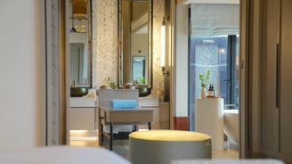 waldorf-astoria-ithaafushi-maldives-villa-bathroom-4