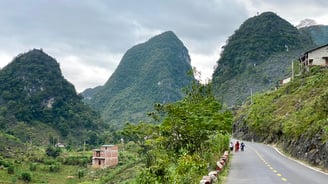 Ha Giang loop on a motorbike