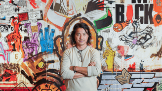 artista chinês Michael Lau