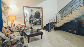 Living Room and Kitchen | | Dog Homestay Boarding